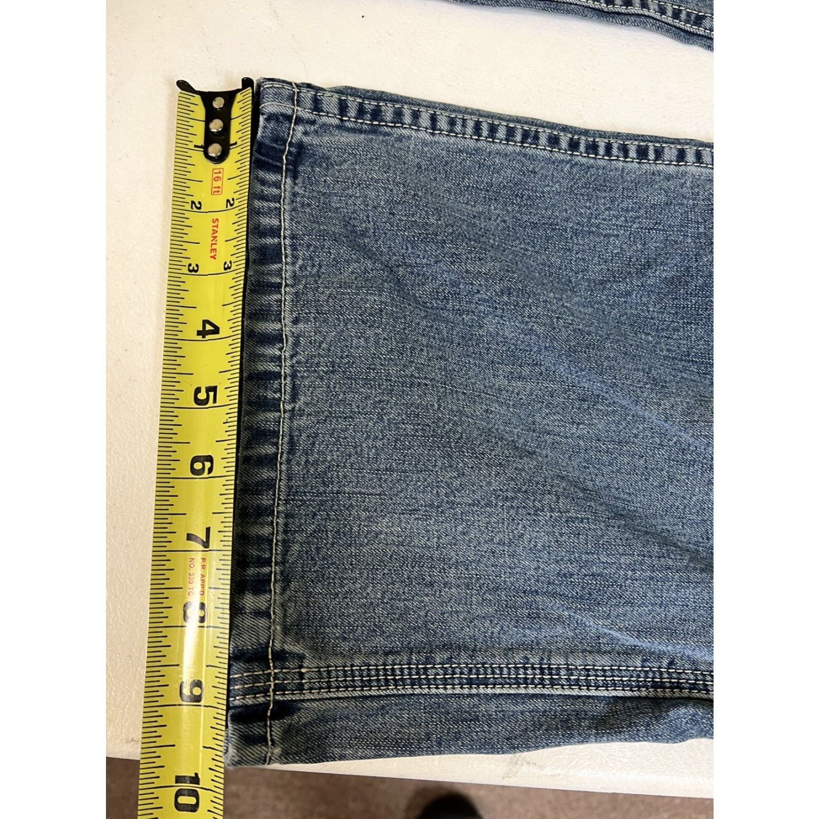 Levi's VINTAGE Levi's Carpenter Jeans Mens 36x30 Loose Straight Med Wash Distressed Size US 36 / EU 52 - 7 Thumbnail