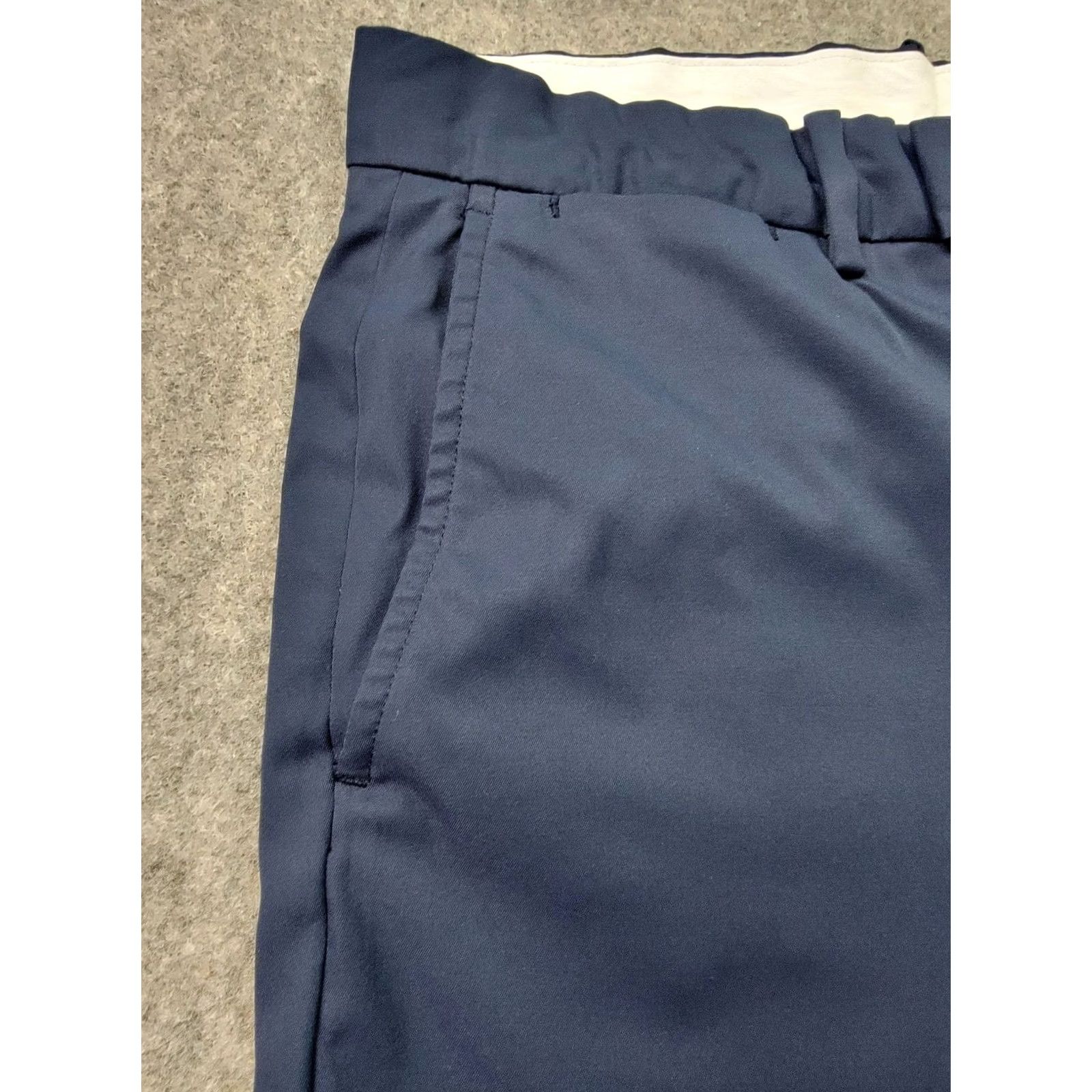 RLX Ralph Lauren RLX Ralph Lauren Pants Mens 34x32 Blue Dress Pants Straight Front Pockets Logo Casual Travel Sports Preppy 90s? Size US 34 / EU 50 - 2 Thumbnail