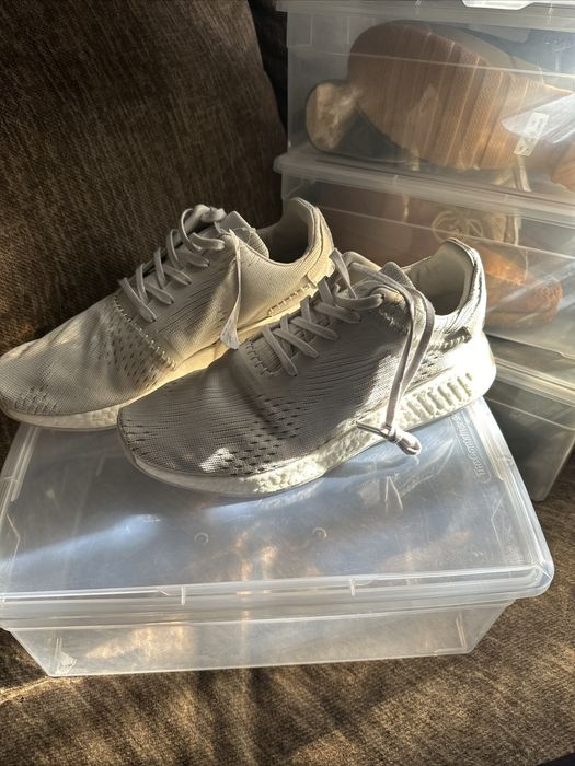 Adidas nmd r2 sales wings and horns hint