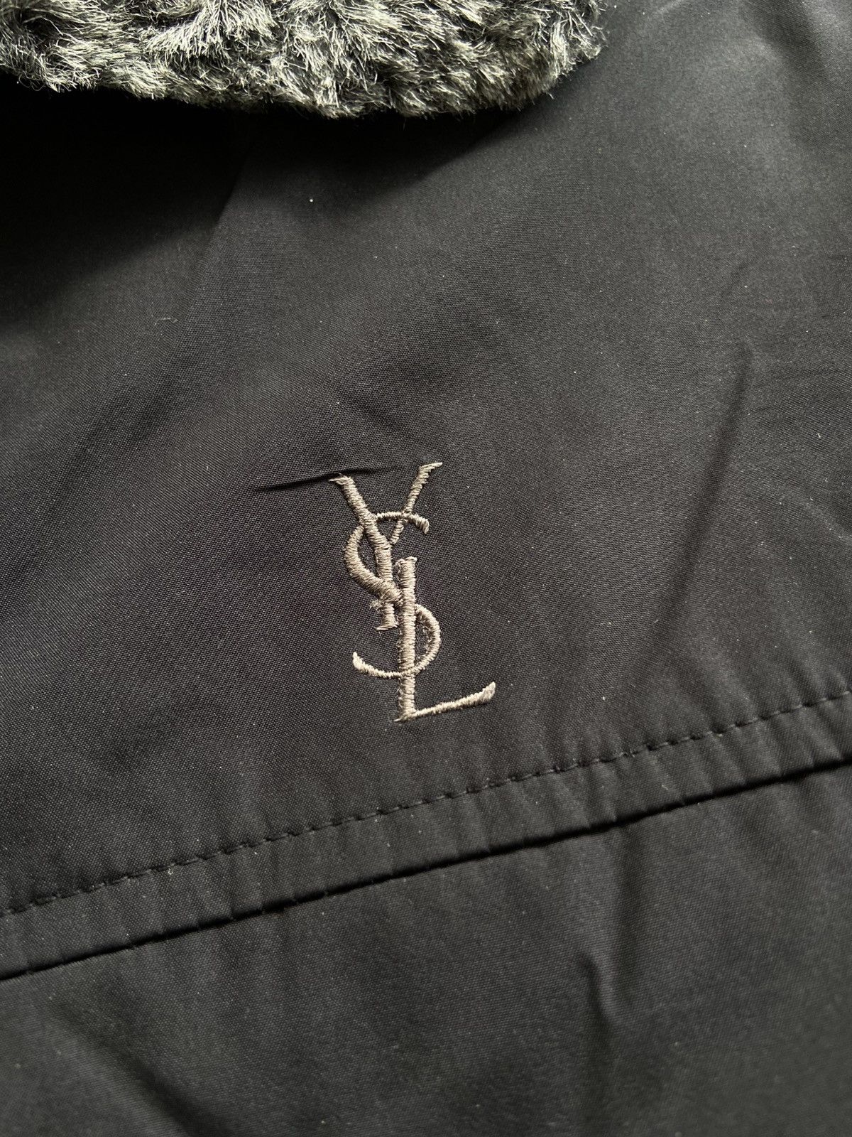 Yves Saint Laurent 1990s Yves Saint Laurent - Trim Fur Neck YSL Jacket Size US L / EU 52-54 / 3 - 12 Thumbnail