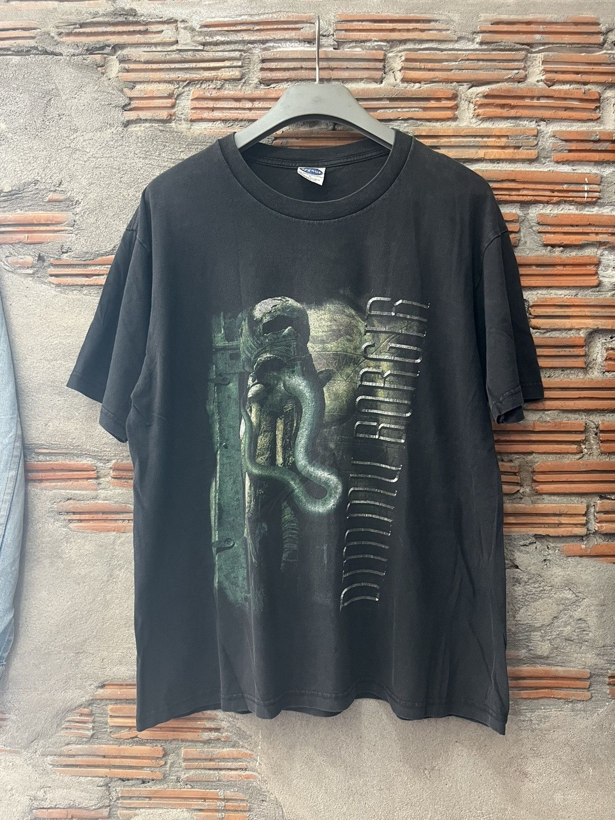 Band Tees Vtg DIMMU BORGIR World Misanthropy 2001’s Black metal Tshirt Size US L / EU 52-54 / 3 - 2 Thumbnail