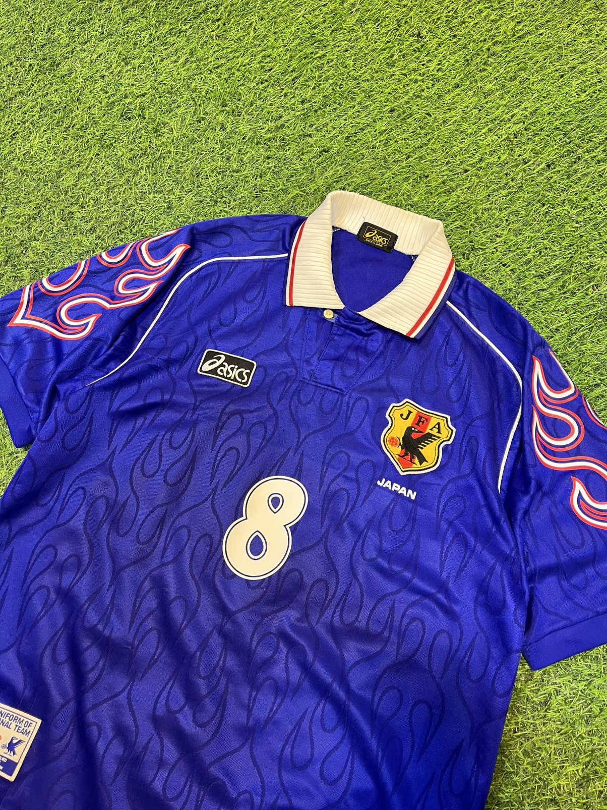 Asics Vintage 1998 Japan Football Association Home Kit NAKATA8 Size US M / EU 48-50 / 2 - 3 Thumbnail