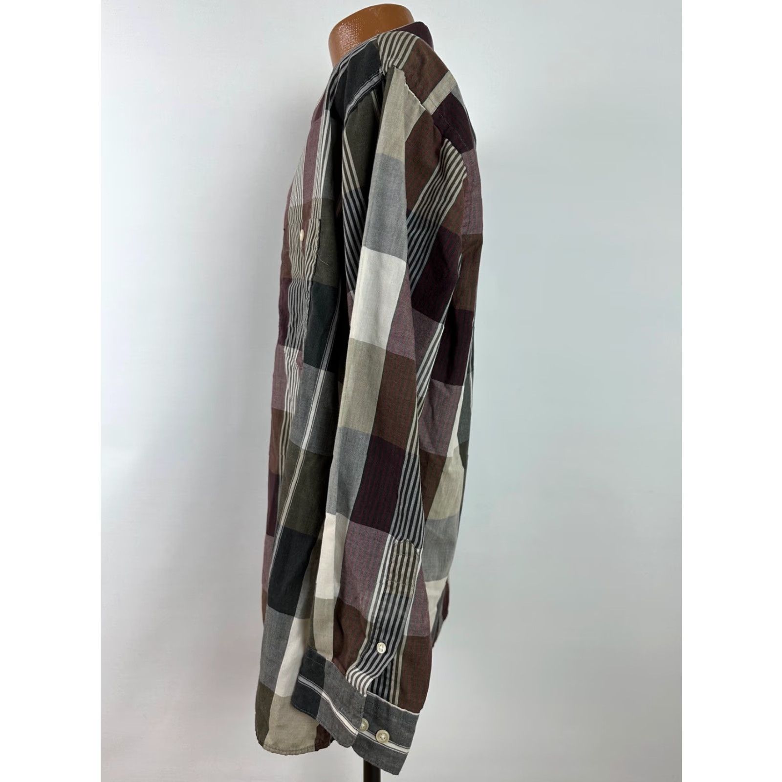Pierre Cardin VINTAGE Pierre Cardin Shirt Men XL Check 80s Casual Hipster Preppy Lightweight Cotton Poly Blend Long Sleeve Button-Up Gray Collared 80s Theme Size US XL / EU 56 / 4 - 4 Thumbnail