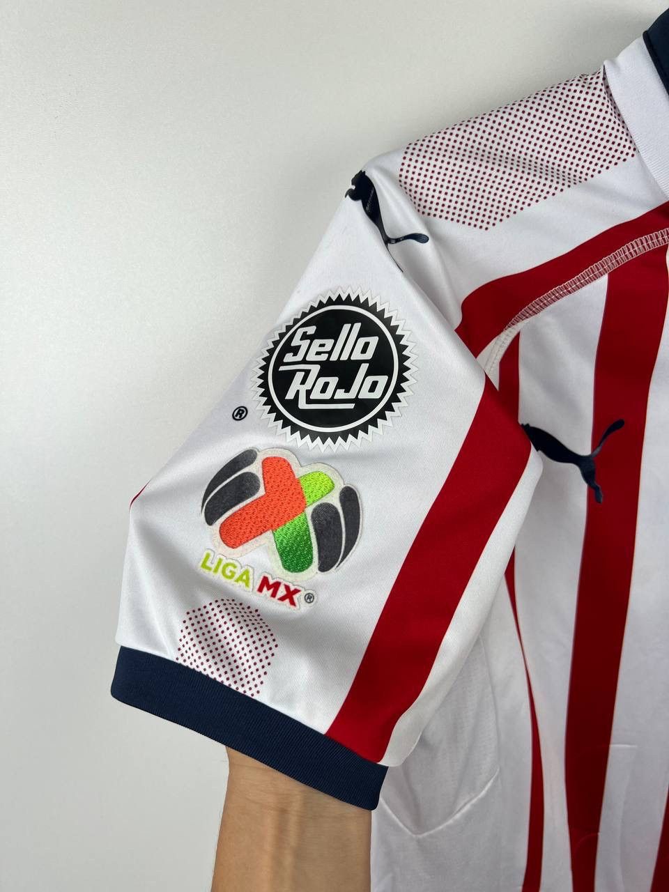 Puma Chivas de Guadalajara Puma 2018-19 jersey t-shirts size S Size US S / EU 44-46 / 1 - 6 Thumbnail