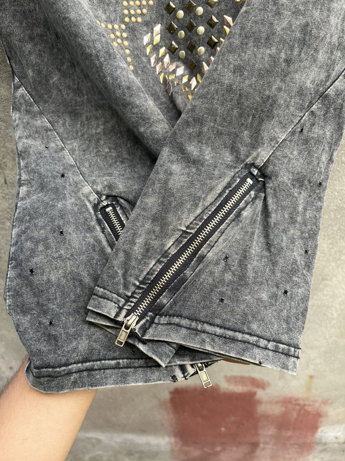 Le Grande Bleu (L.G.B.) Acid Wash Studded Sleeveles Tee – Zipper Split Hem Rock Punk Size US M / EU 48-50 / 2 - 8 Thumbnail