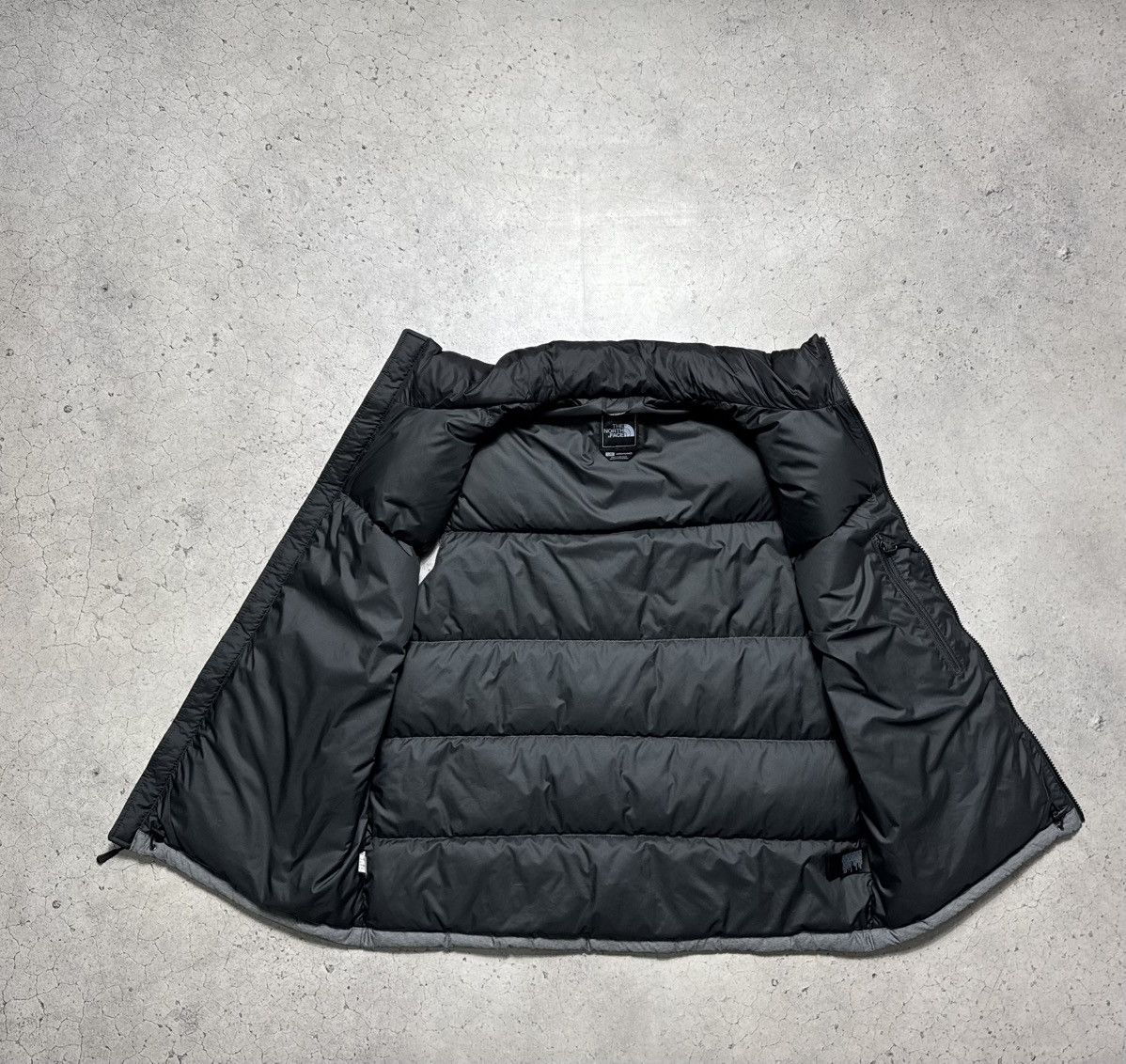 The North Face The North Face Nuptse 700 Down Puffer Vest TNF Men’s Size US L / EU 52-54 / 3 - 5 Thumbnail