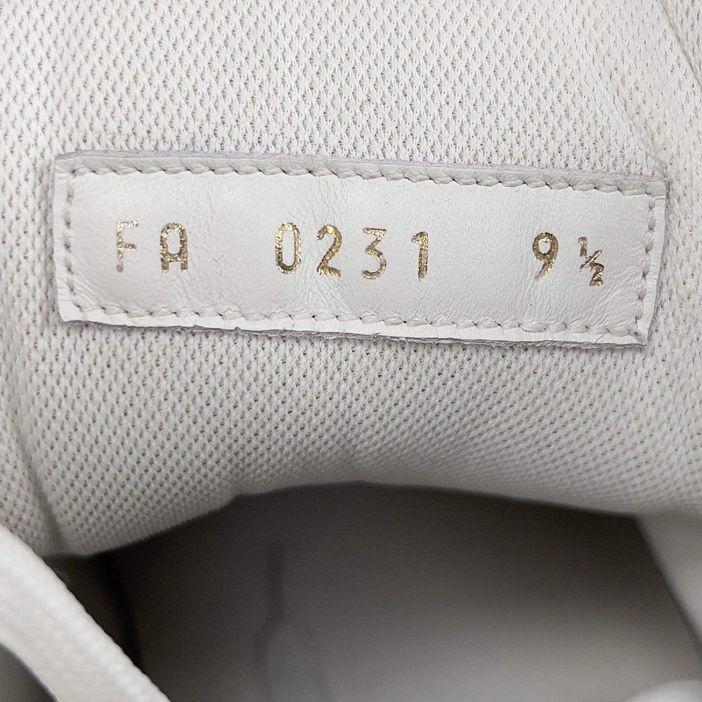 Louis Vuitton Rivoli LV Monogram Sneakers White Leather Size US 10.5 / EU 43-44 - 8 Thumbnail