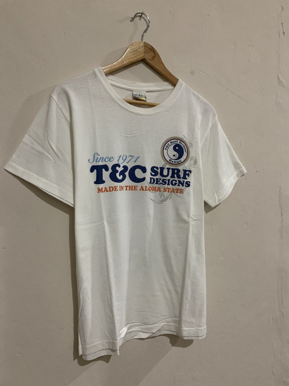 Other Vintage Town &Country surf tee shirt Size US M / EU 48-50 / 2 - 3 Thumbnail