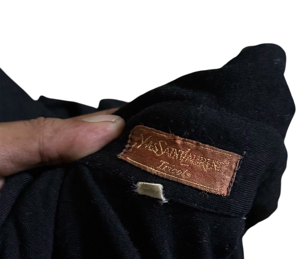 Yves Saint Laurent Vintage YSL BEAUTE BLACK SHIRT Size M / US 6-8 / IT 42-44 - 6 Thumbnail