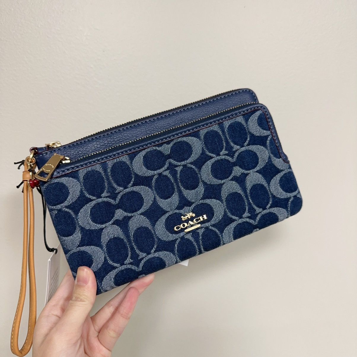 NEW LIMITED Coach Double Zip Wallet In Signature Denim cz321