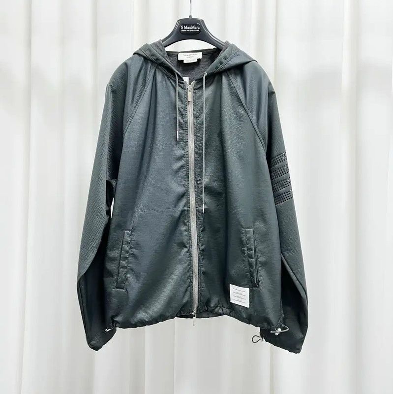Thom Browne Men's Long Sleeve Hooded Jacket 0089