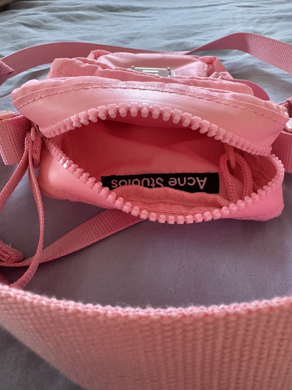 Acne Studios Acne Studios Logo Plaque Pocket Bag Size ONE SIZE - 3 Thumbnail