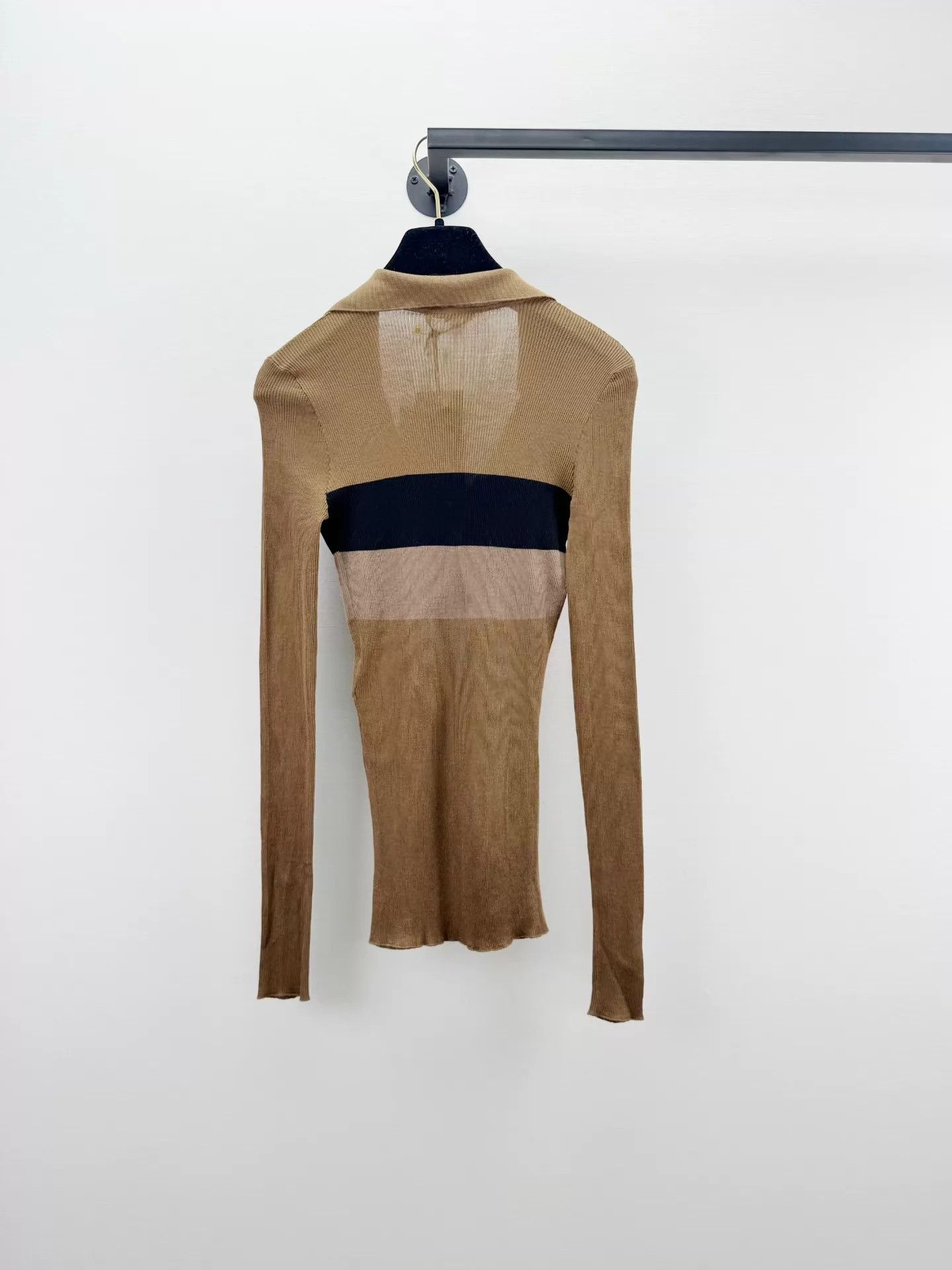 Fendi Fendi Knit Sweater New With Tags 40 Authentic Size S / US 4 / IT 40 - 4 Thumbnail