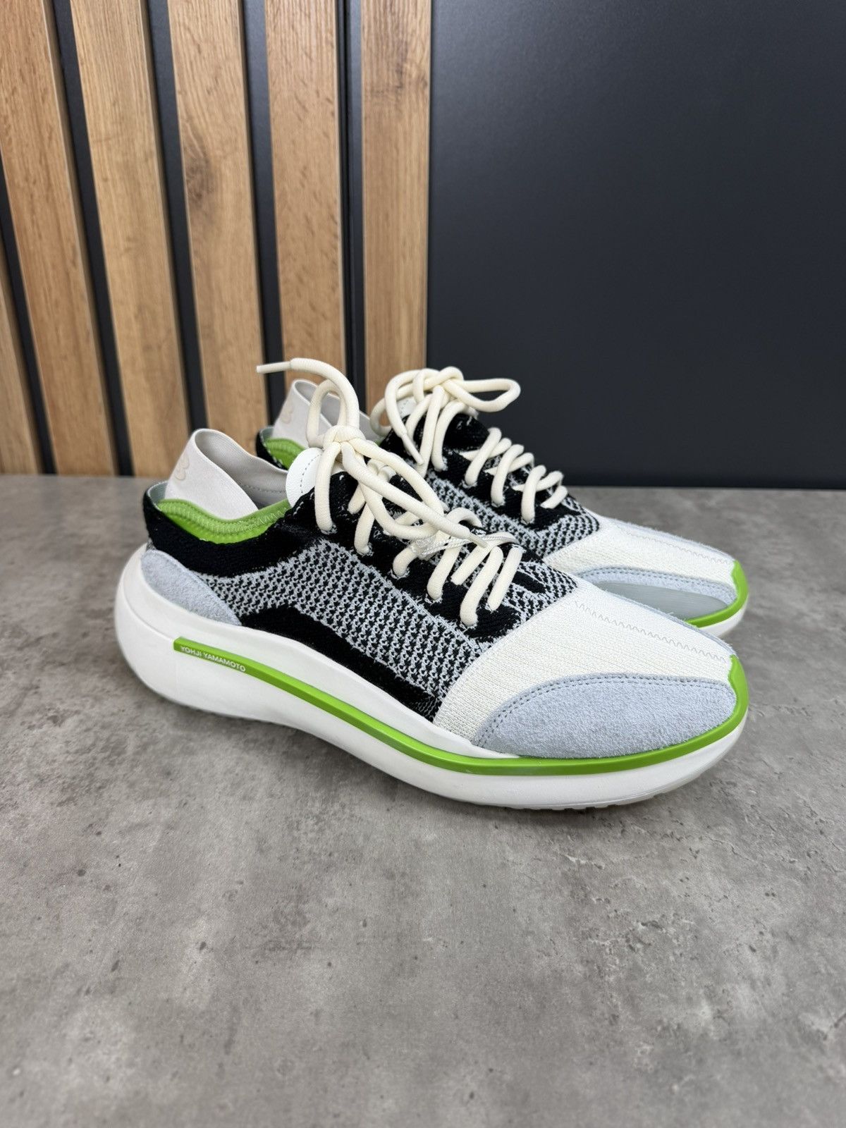 Y-3 Adidas Y-3 Yohji Yamamoto Qisan Knit White/Black Size 10.5 Size US 10.5 / EU 43-44 - 5 Thumbnail