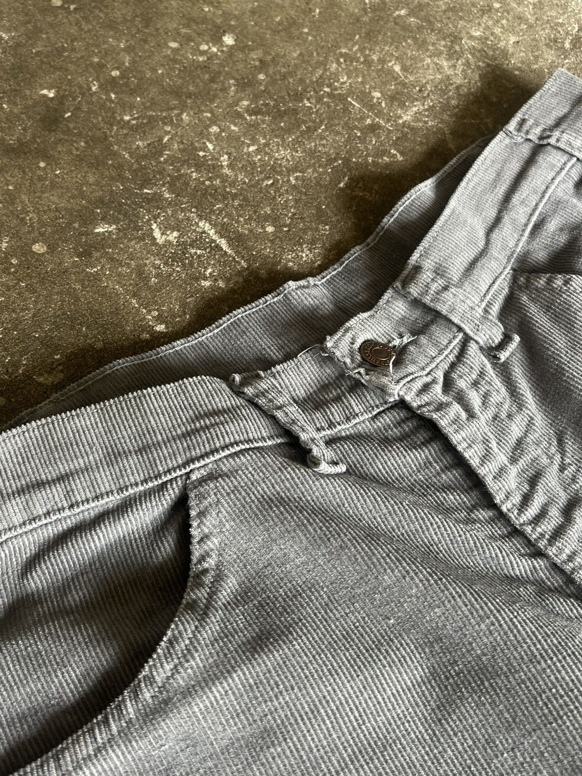 Levi's × Vintage Levi 217 Flared white tab Size US 32 / EU 48 - 5 Thumbnail