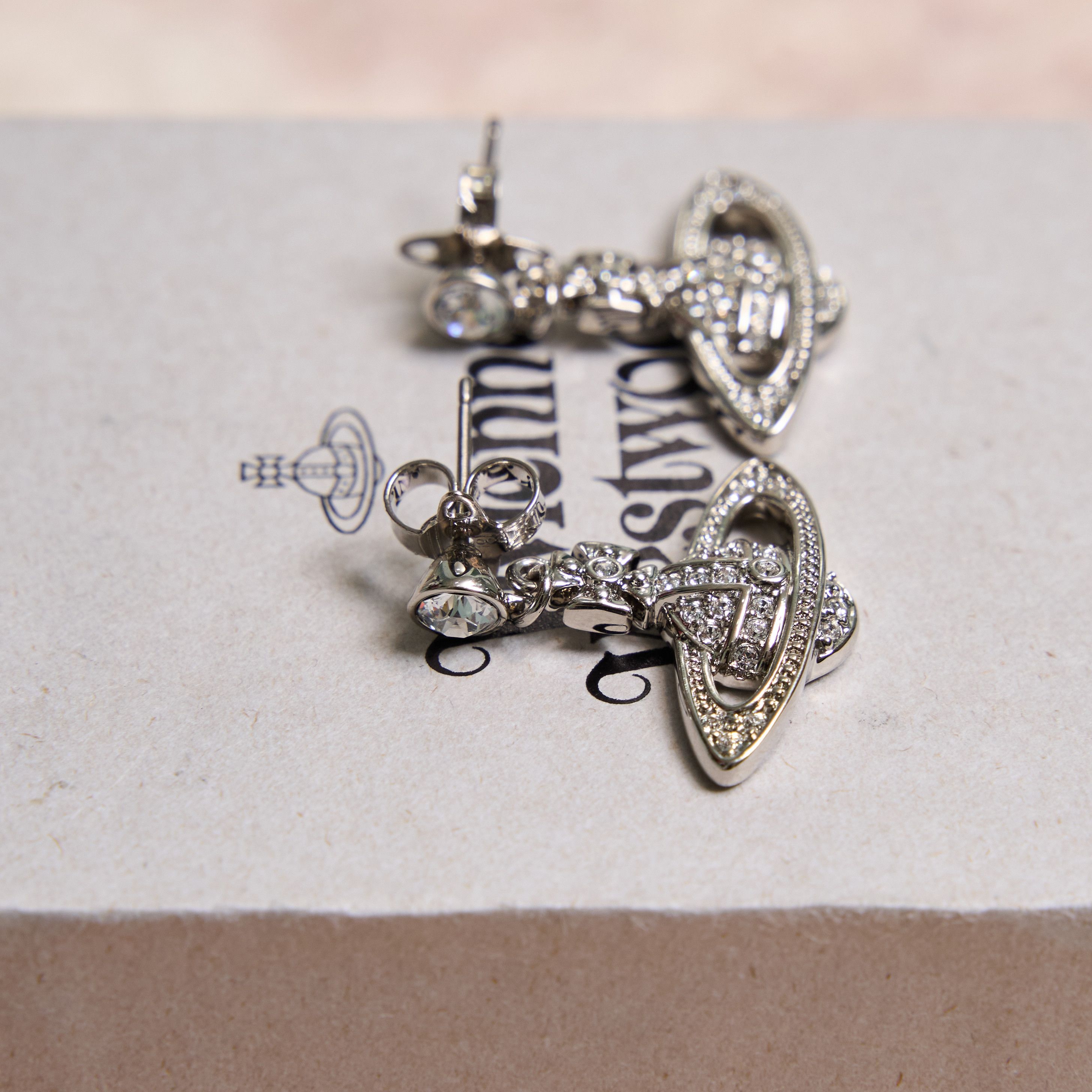 Vivienne Westwood VIVIENNE WESTWOOD Mini Bas Relief Earrings Size ONE SIZE - 4 Thumbnail