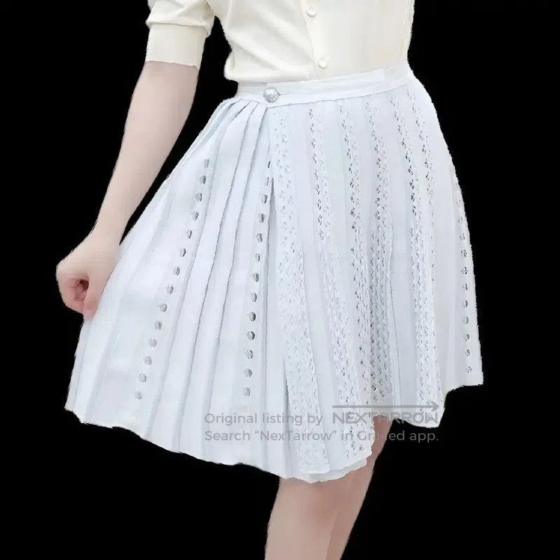 Chanel Chanel Striped Light Blue Pleated Skirt . Size 23" - 1 Thumbnail