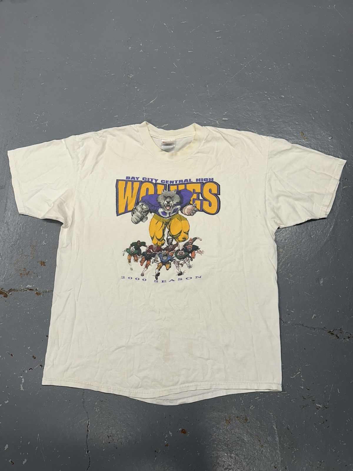 Vintage Crazy Vintage Y2K Essential White Football Sports Tee Shirt Size US XL / EU 56 / 4 - 1 Thumbnail