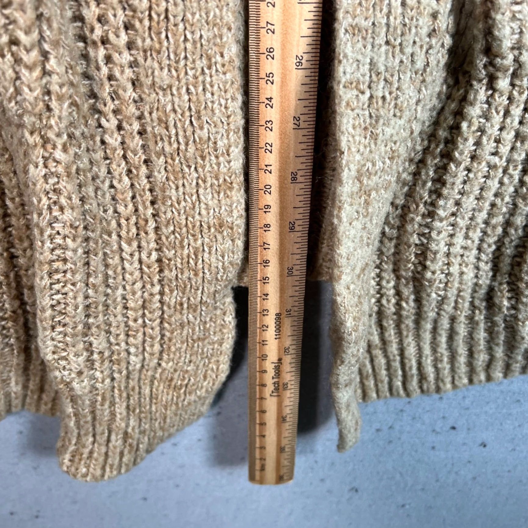 Nasty Gal Nasty Gal Cardigan Beige Open-Front Knit with Pockets Womens S/M Adult Womens S/M Cardigan Casual Knit Pullover Open-Front Pocket Fabric Knit Size S / US 4 / IT 40 - 6 Thumbnail