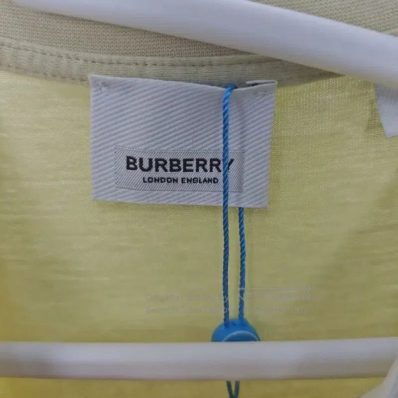 Burberry Burberry Summer XS Green Cotton Short T-shirt. Size XS / US 0-2 / IT 36-38 - 2 Thumbnail