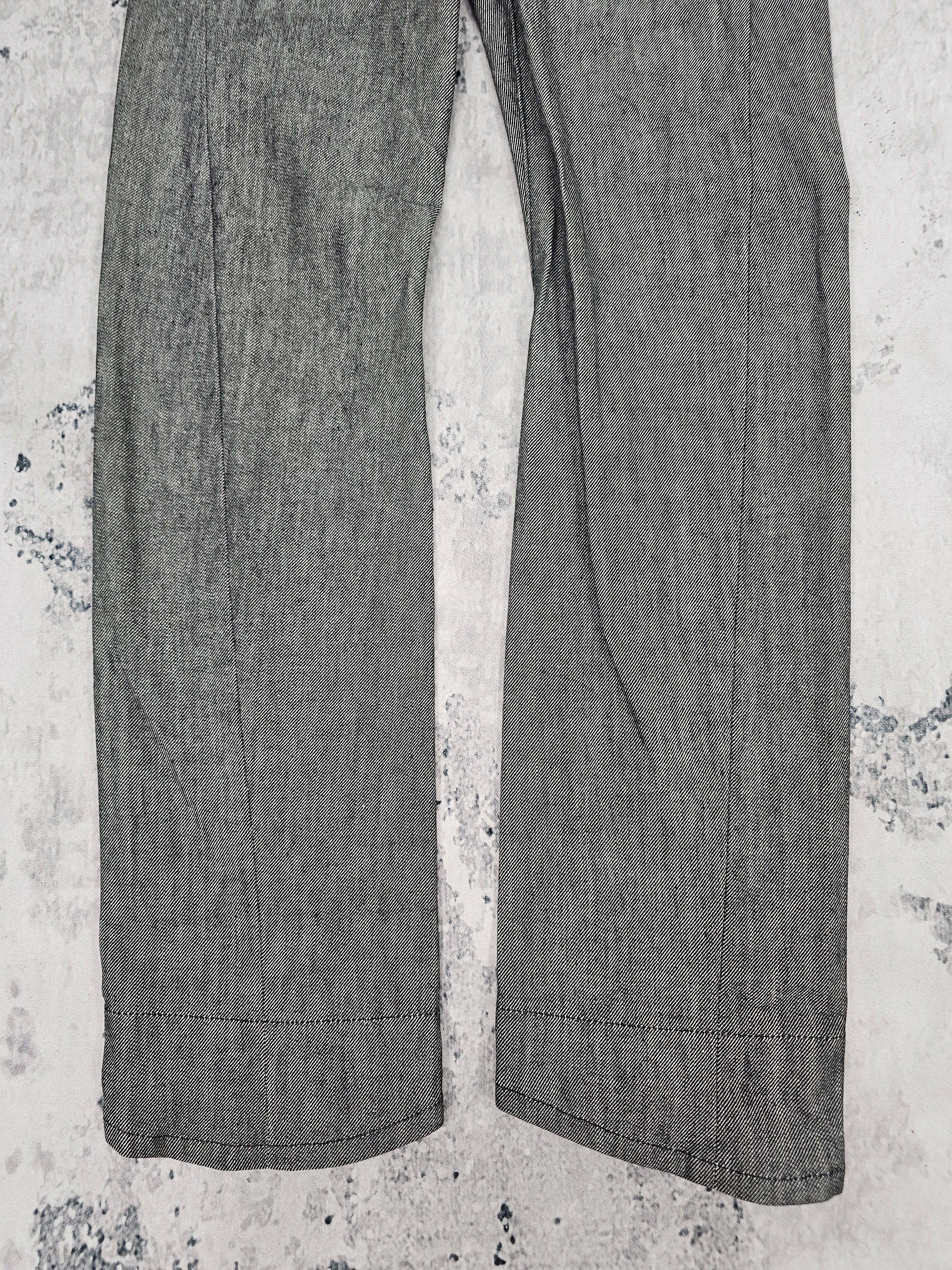 Levi's Vintage Clothing Vtg LEVIS Engineered Regular Fit Twisted Black Jeans L0562 Size US 27 - 4 Thumbnail