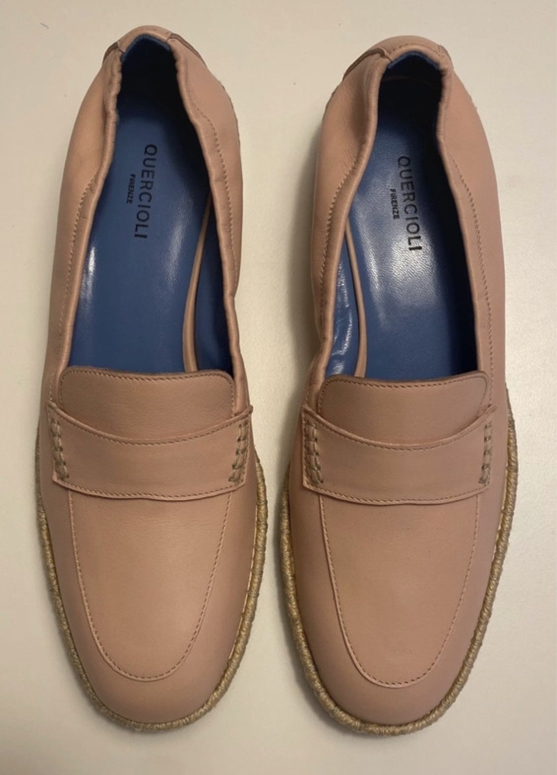 Loafers in smooth leather and rope