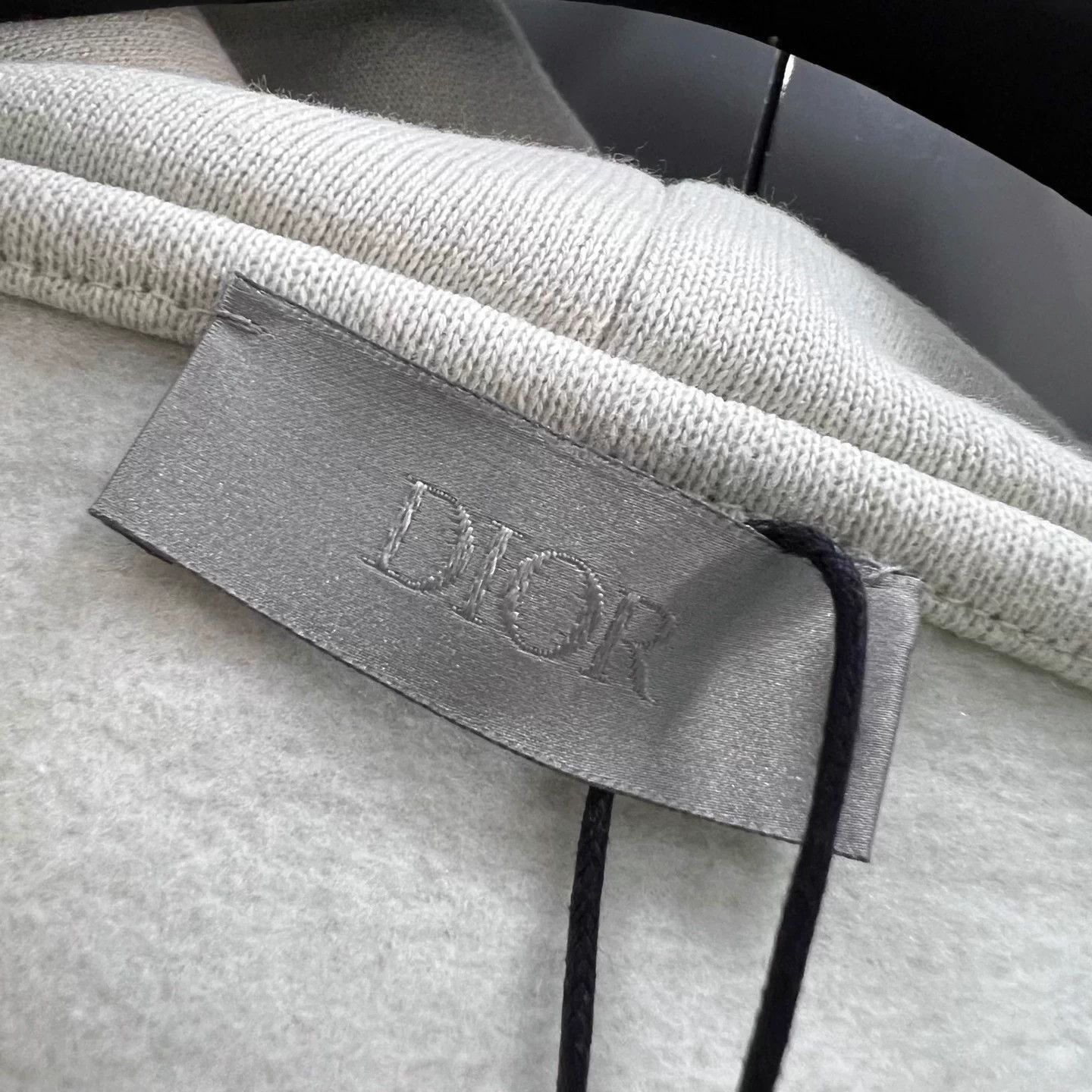 Dior Dior Sleeveless Hoodie Logo Embroidered S,M,L,XL,XXL Size US XL / EU 56 / 4 - 4 Thumbnail