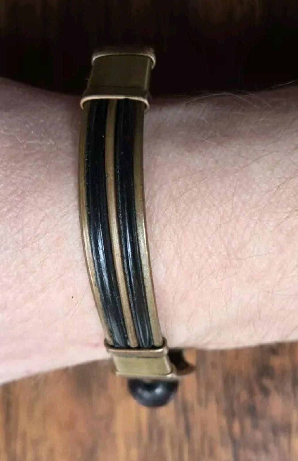 The Unbranded Brand African Bead Wire Cuff Bracelet Costume Jewelry Adjustable Size ONE SIZE - 4 Thumbnail