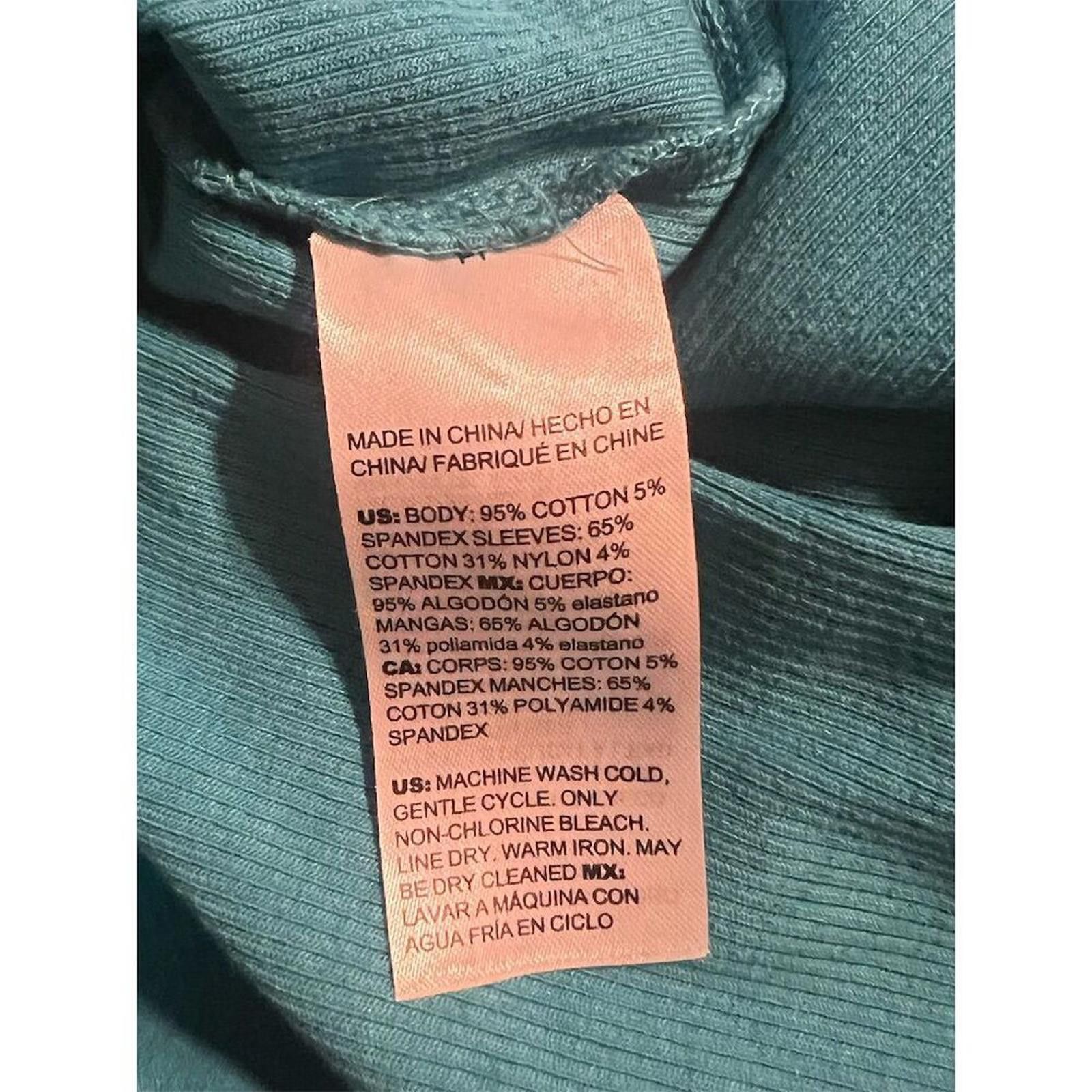 Chicos Chico's Women's Puff-Sleeve Henley Top Blue S Casual NWOT Size S / US 4 / IT 40 - 7 Thumbnail