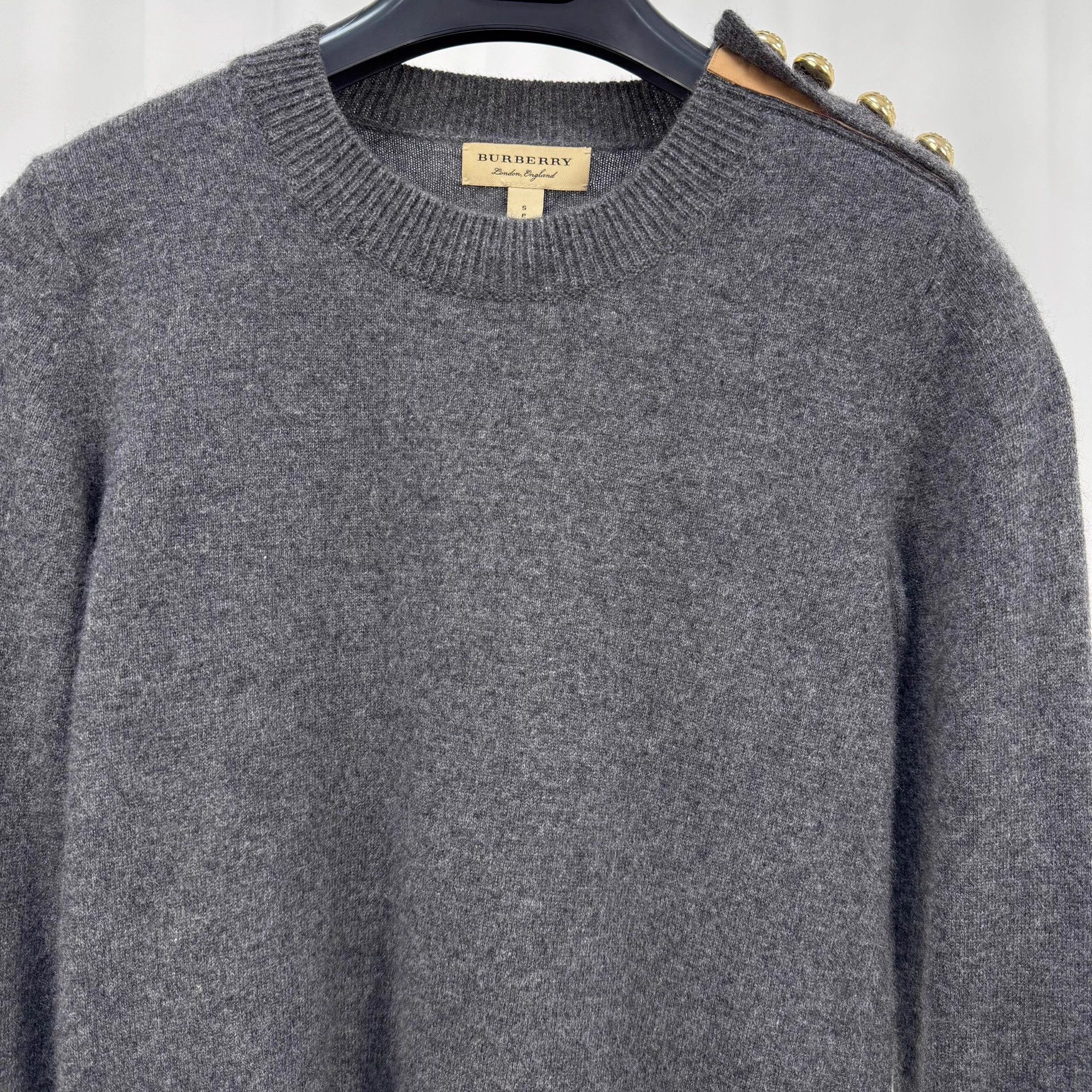 Burberry Burberry Check Gold Button Cashmere Knit Sweater S 99New Size S / US 4 / IT 40 - 3 Thumbnail