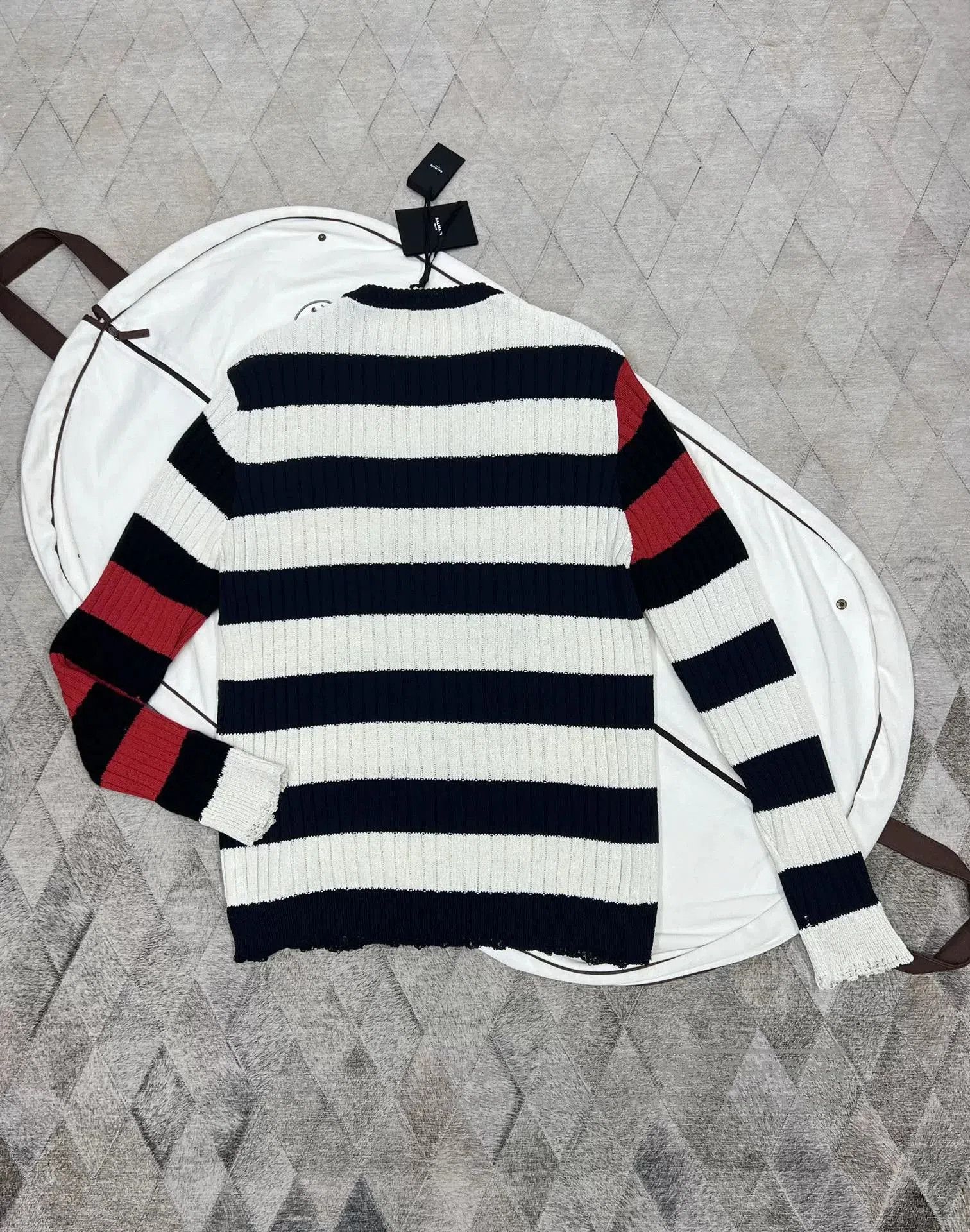 Balmain Balmain Heavy Destruction Wool Sweater. Size US L / EU 52-54 / 3 - 5 Thumbnail