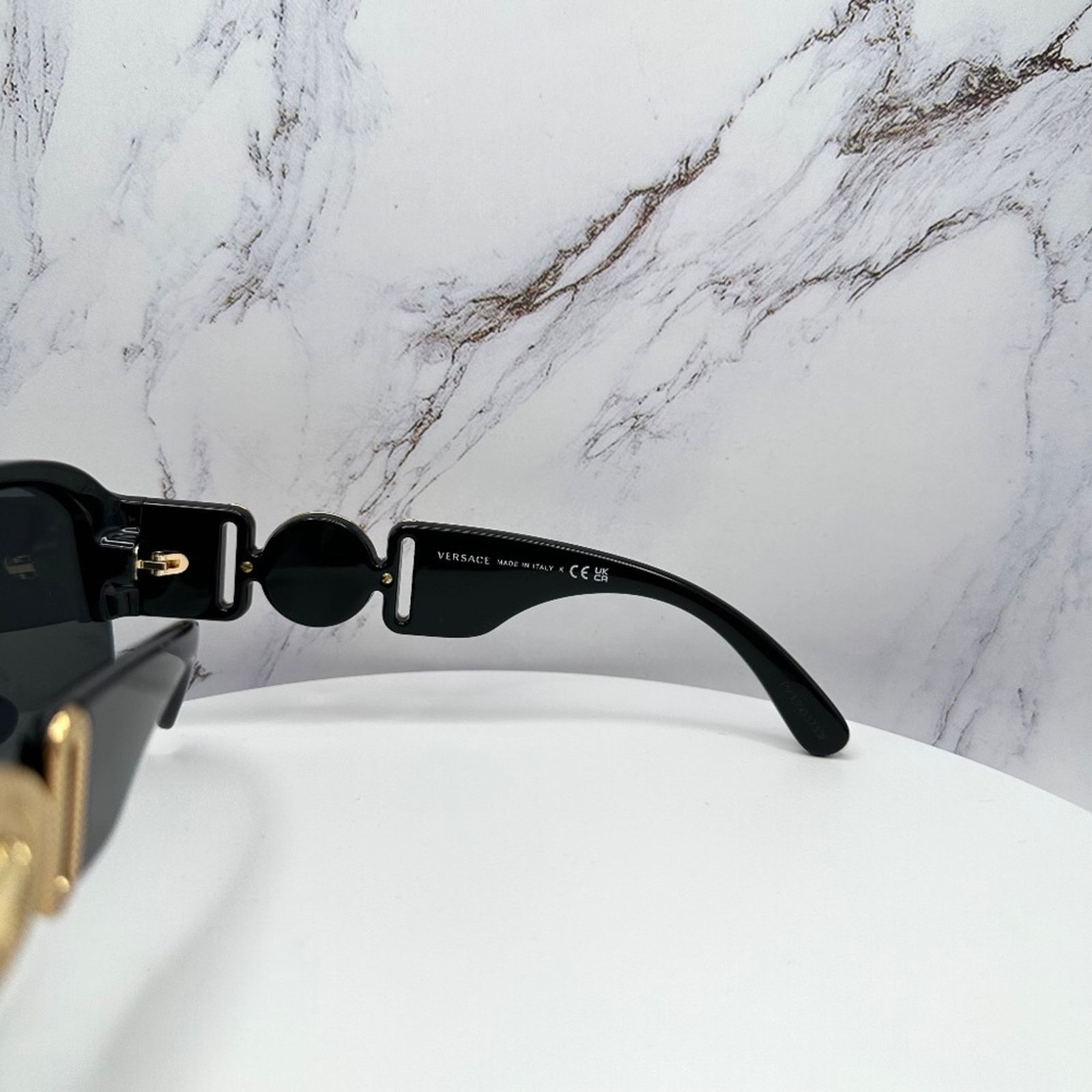 Versace New VERSACE Sunglasses Black Gold Shield Mask Medusa Logo Size ONE SIZE - 11 Thumbnail