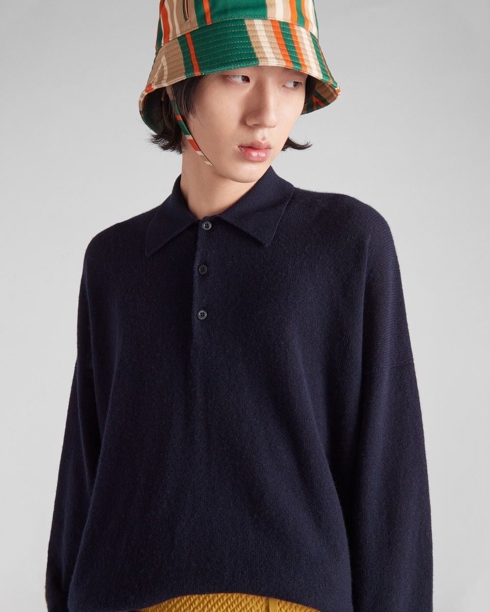 Prada o1bcso1str1025 Cashmere Sweater in Navy Size US L / EU 52-54 / 3 - 3 Thumbnail