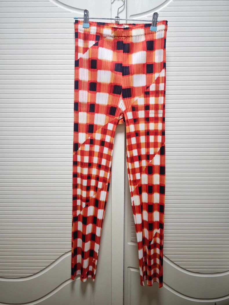 Issey Miyake Issey Miyake size:5 Orange pleated straight-leg pants Size 31" - 1 Thumbnail