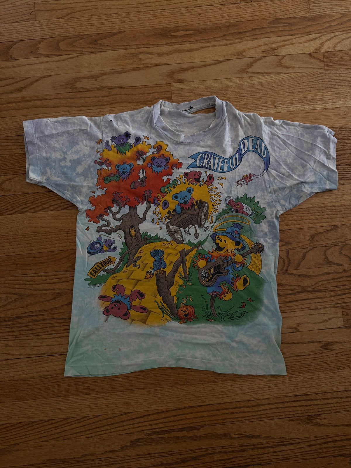 Vintage Grateful Dead - 1993 Fall Tour shirt (thrashed!) Size US L / EU 52-54 / 3 - 1 Thumbnail