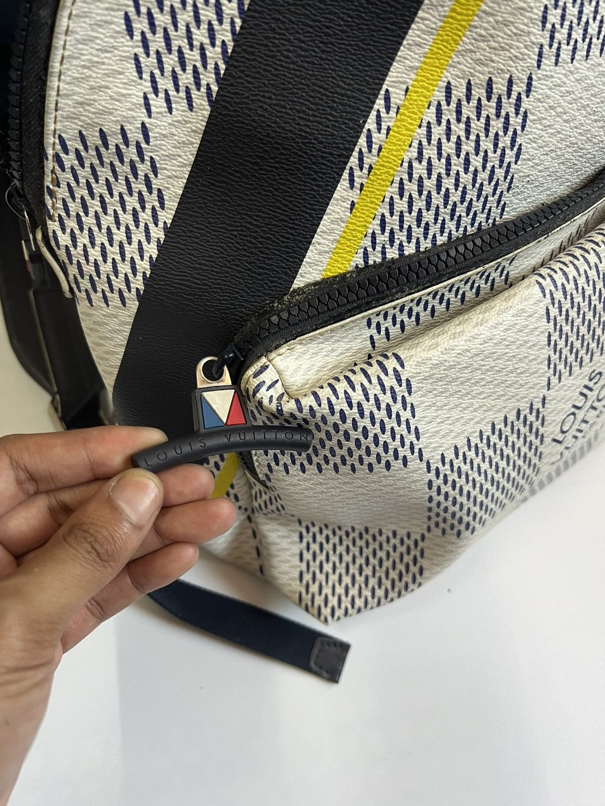 Louis Vuitton Louis Vuitton Dami Latitude Apollo Backpack N44017 Size ONE SIZE - 17 Thumbnail