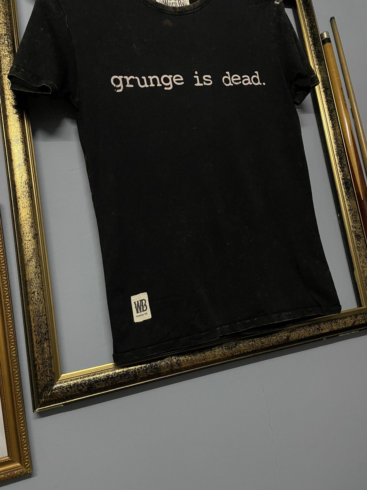 Japanese Brand Vintage Designer Worn By ‘Grunge Is Dead’ Acid Wash Punk Tee Size US S / EU 44-46 / 1 - 4 Thumbnail