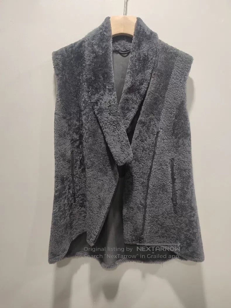 Brunello Cucinelli Brunello Cucinelli Fur vest, ram skin Size S / US 4 / IT 40 - 1 Thumbnail