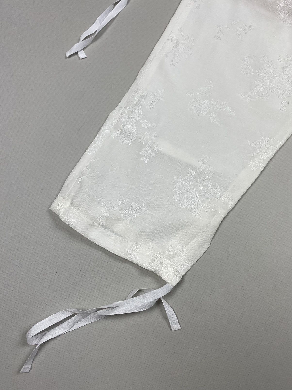 Ann Demeulemeester Ann Demeulemeester linen blend patterned cropped pants Size 25" / US 0 / IT 36 - 10 Thumbnail