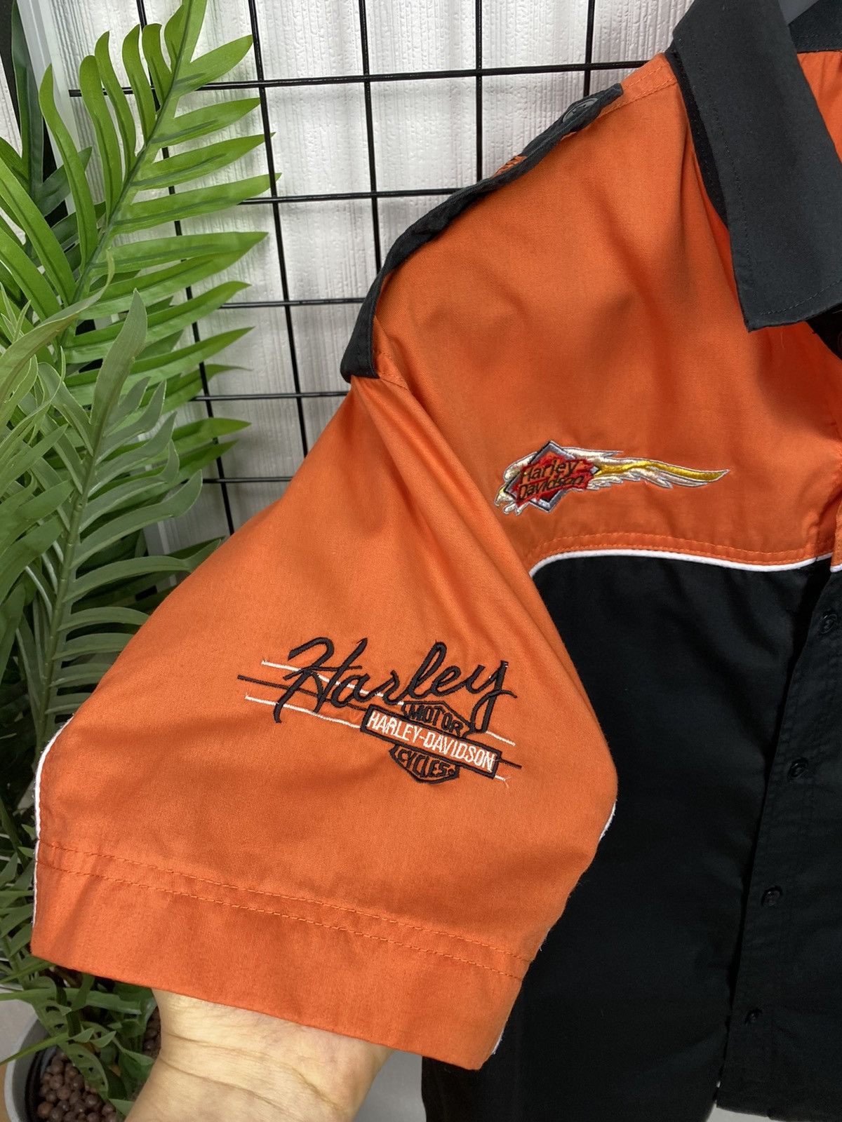 Vintage Vintage Harley Davidson Big Logo Short Sleeve Button Shirt L Size US L / EU 52-54 / 3 - 7 Thumbnail