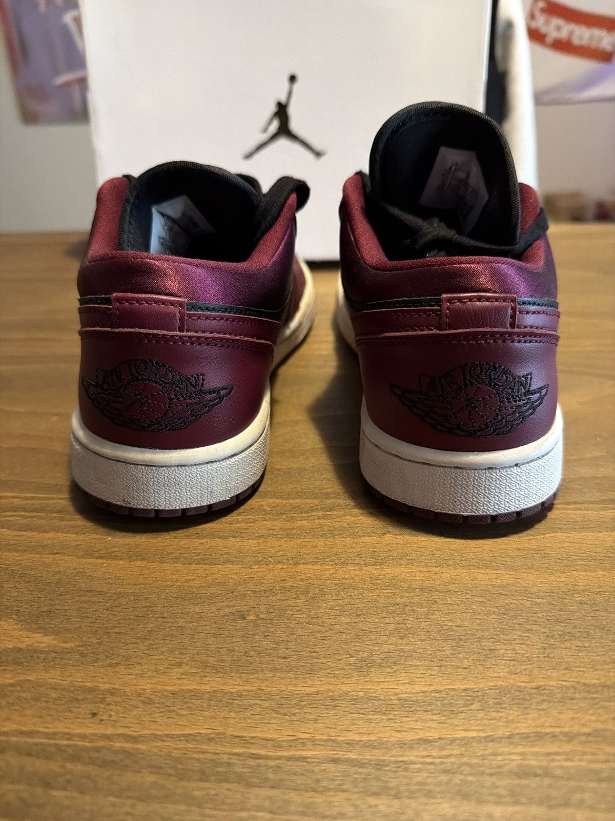 Jordan Brand WMNS Air Jordan 1 Low SE Size US 8.5 / IT 38.5 - 4 Thumbnail