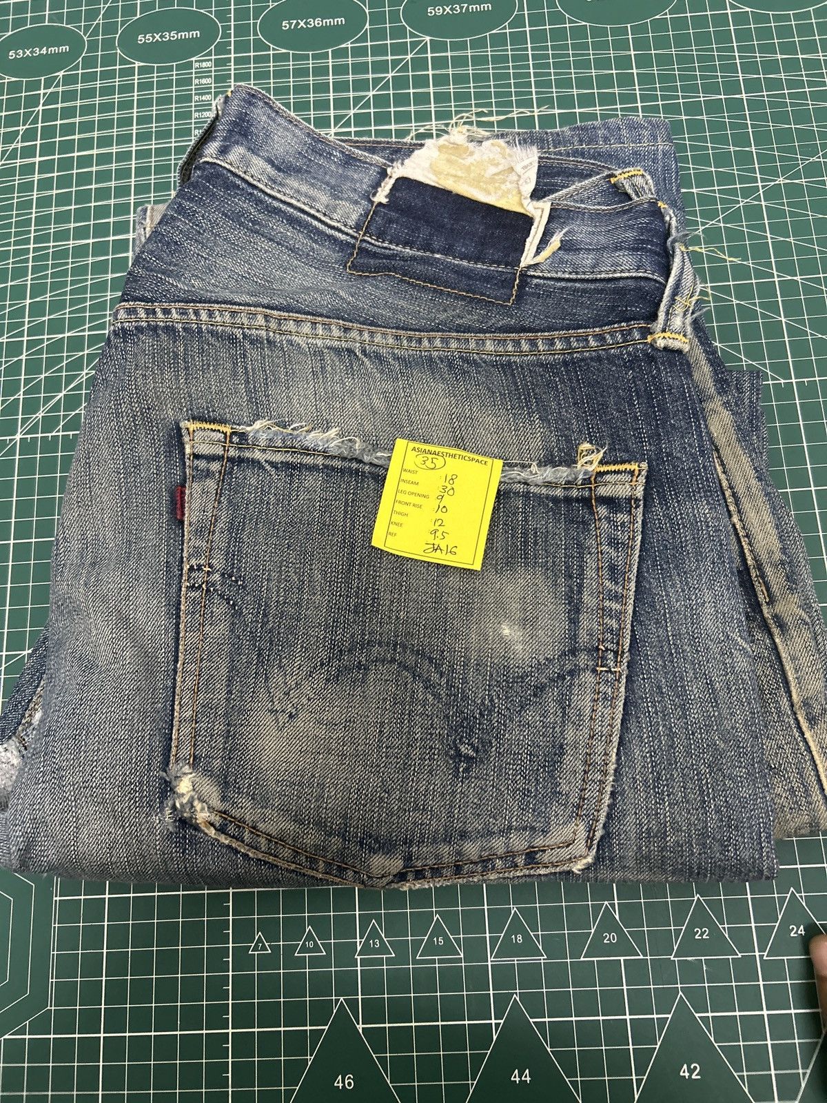 Edwin × Japanese Brand Edwin 503 Blue Trip Mud Washed Baggy Distressed Denim Size US 35 - 21 Thumbnail