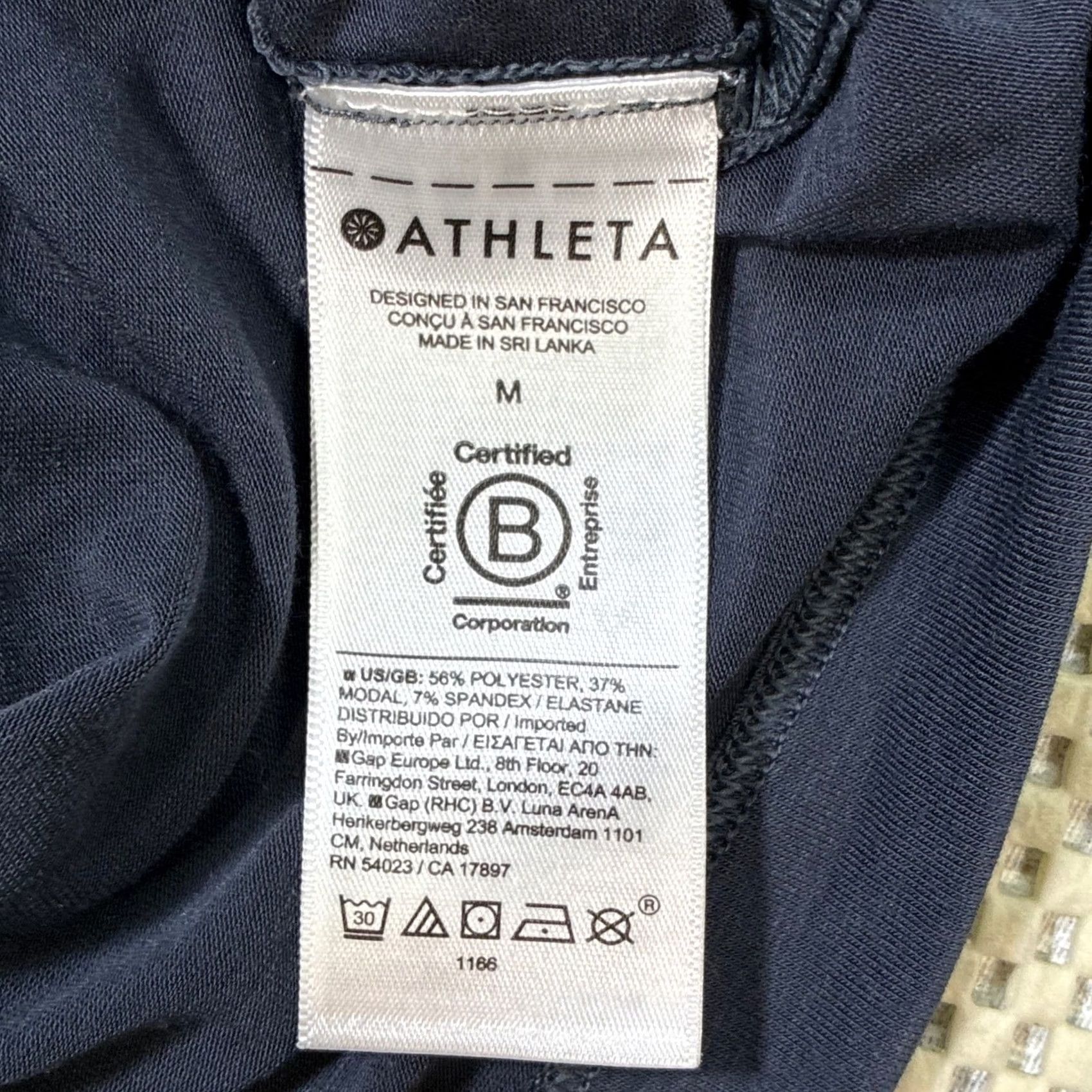 Athleta Athleta Tank Top Women's Medium Gray Racerback Breathable Side Slit Pullover Fitness Gym Yoga Run Athletic Size M / US 6-8 / IT 42-44 - 7 Thumbnail