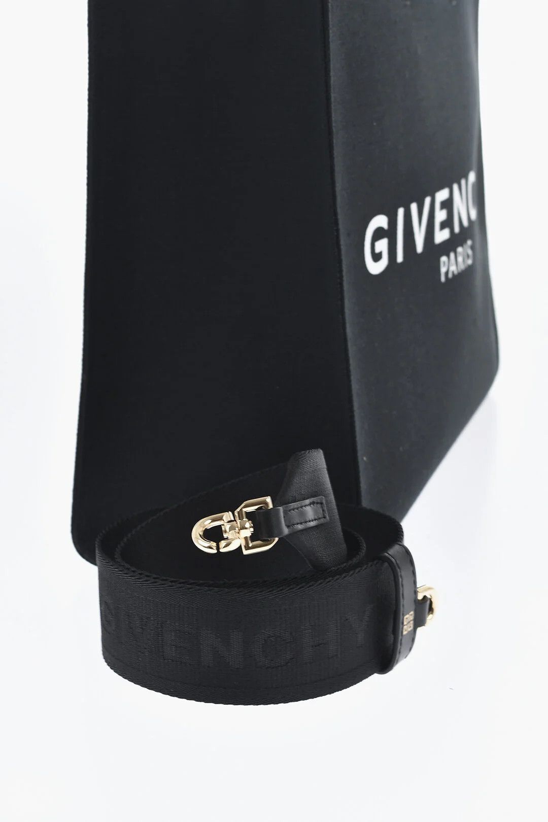 Givenchy og1mm0326 Size: OS / Cotton & Linen Tote Bag in Black Size ONE SIZE - 3 Thumbnail