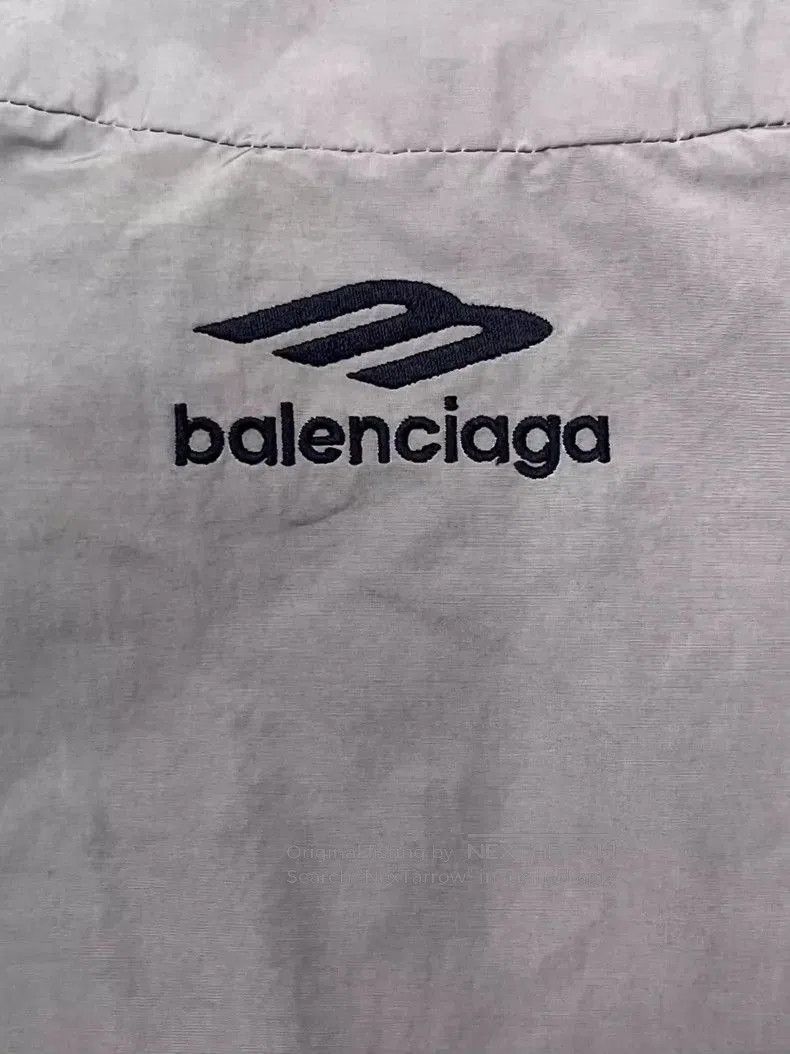 Balenciaga Balenciaga Logo Print Long Sleeve Jacket. Size US M / EU 48-50 / 2 - 3 Thumbnail