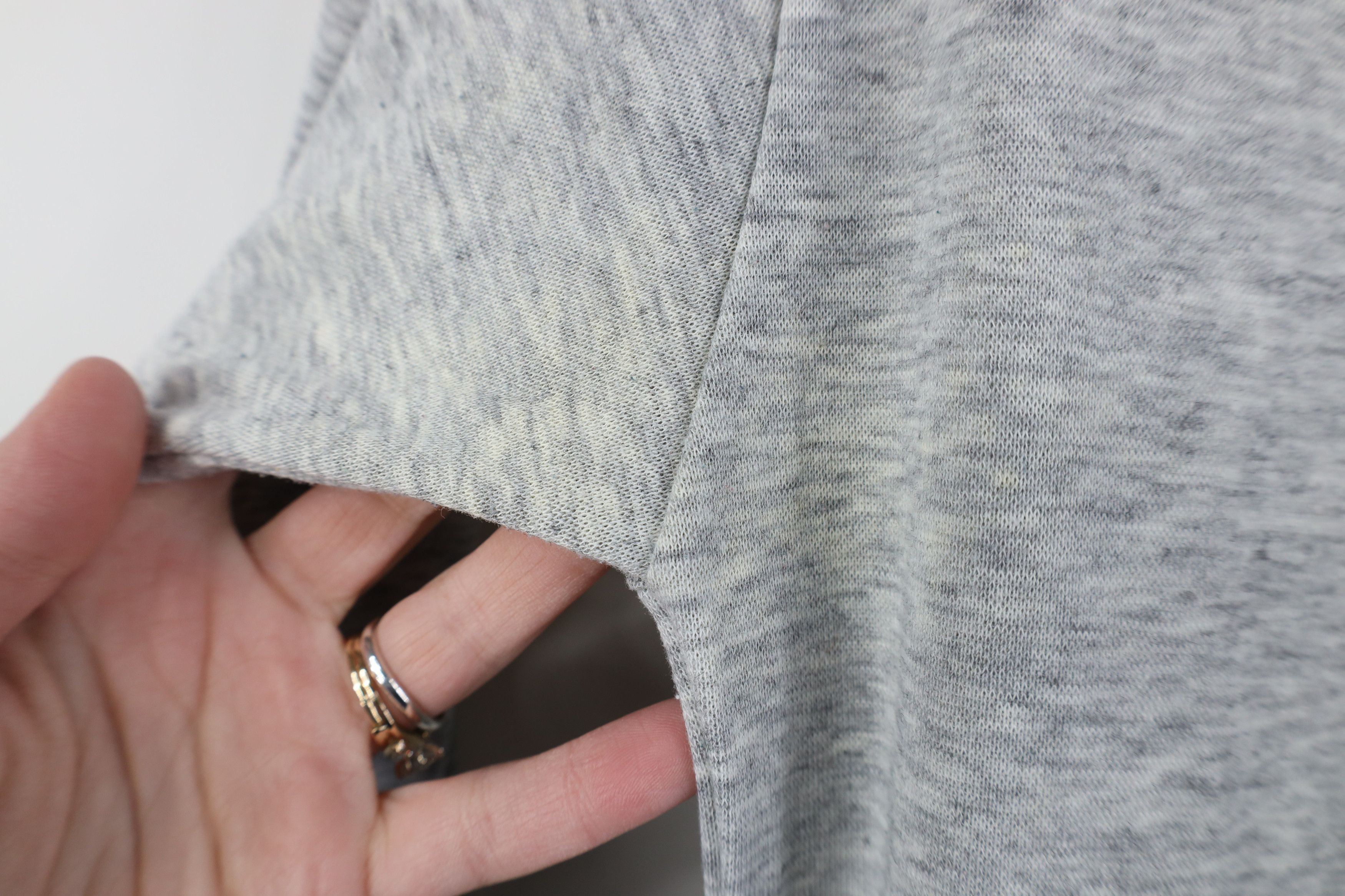 Vintage Vintage 90s Streetwear Knit Long Sleeve T-Shirt Gray USA Size US M / EU 48-50 / 2 - 5 Thumbnail