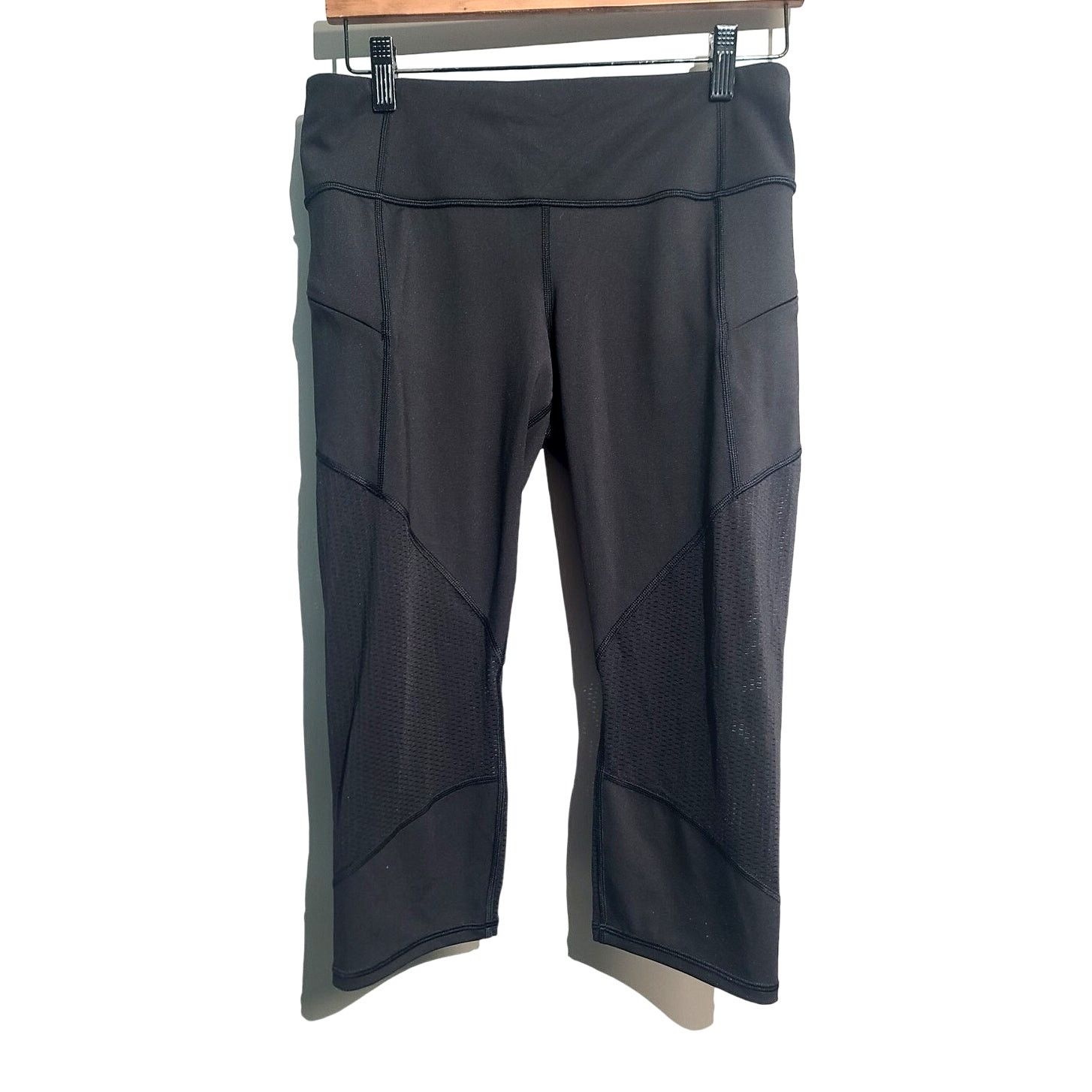 Athleta Athleta Contender Mesh Crop Size 30" / US 8 / IT 44 - 2 Thumbnail