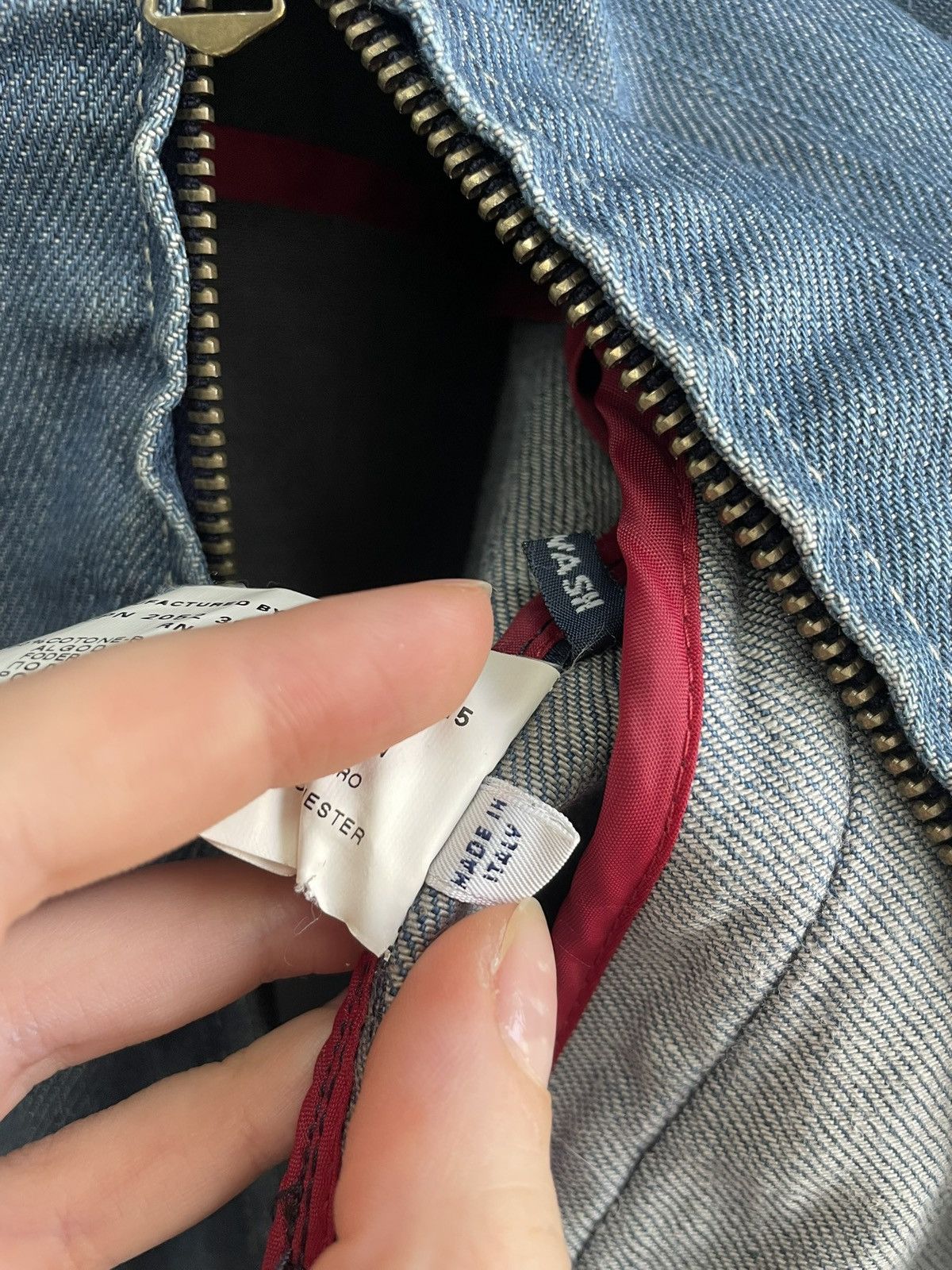 Armani Vinateh emporio Armani denim trucker jacket hype y2k Size US S / EU 44-46 / 1 - 10 Thumbnail