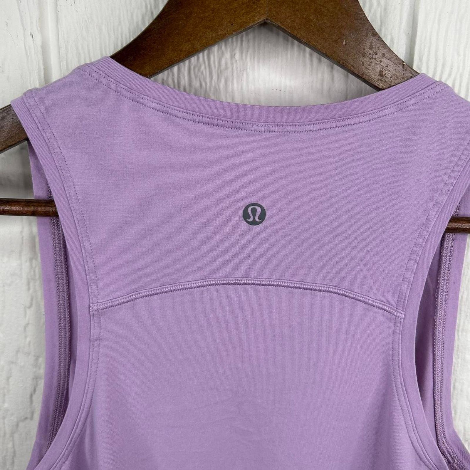 Lululemon Modern Lululemon Light Purple Workout Athletic Tank Size 8 Size M / US 6-8 / IT 42-44 - 5 Thumbnail