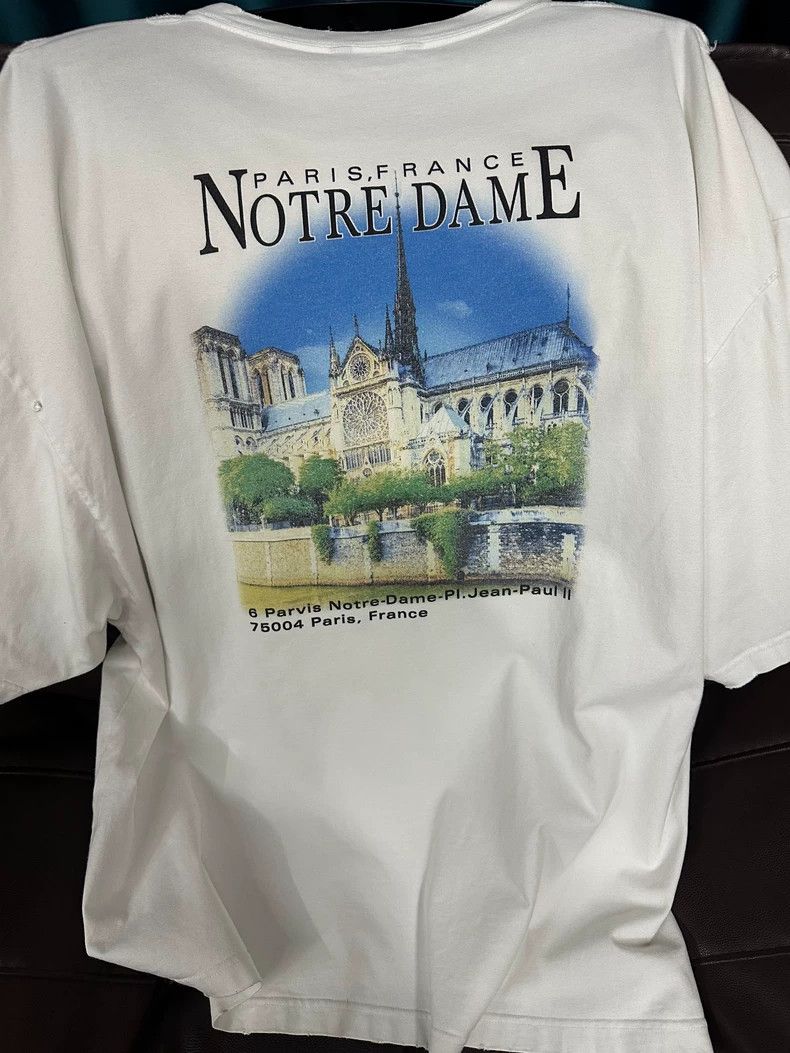 Balenciaga Balenciaga Short-sleeved shirt, castle design, white, cast Size US L / EU 52-54 / 3 - 4 Thumbnail
